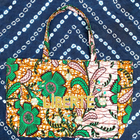 Kossiwa bag embroidered LIBERTE